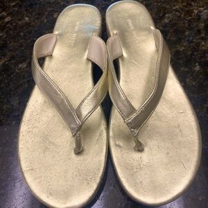 Nine West gold sandals. Size 8